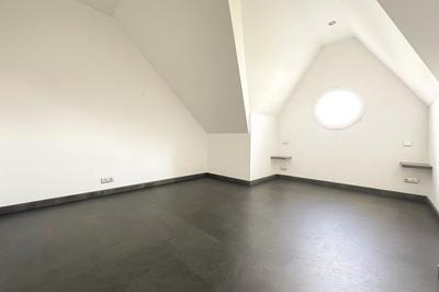 Maison - 141 m² - 6 pièces