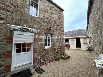 Maison - 110 m² - 6 pièces