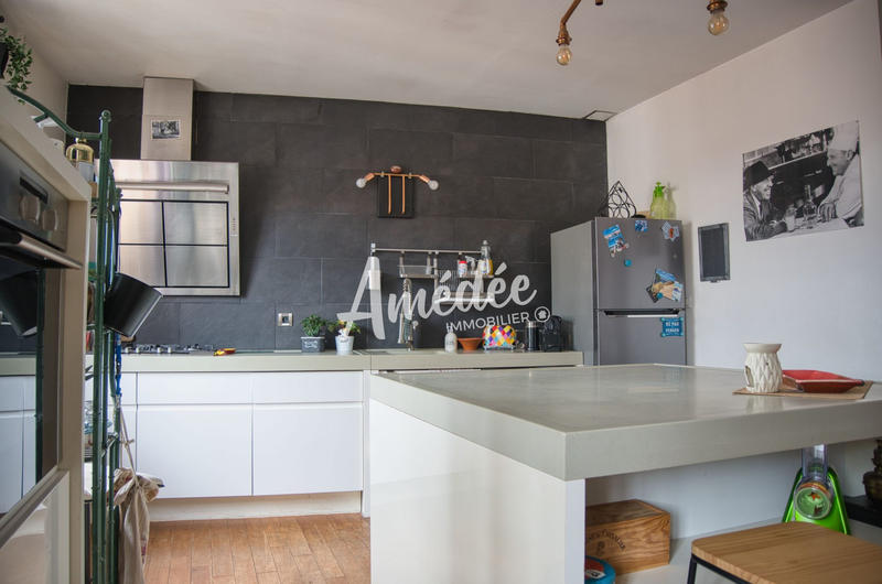 Appartement - 120 m² - 4 pièces