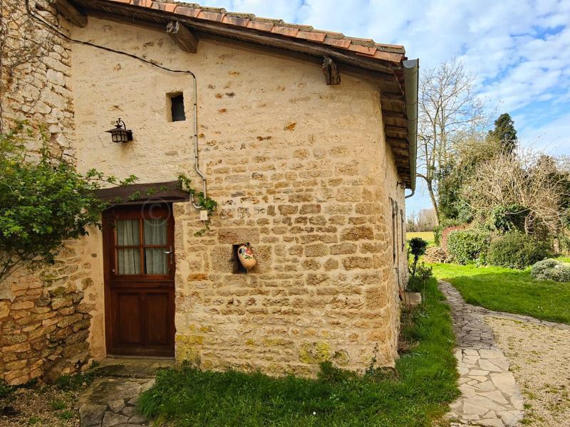 Maison en pierre - 126 m² - 4 pièces