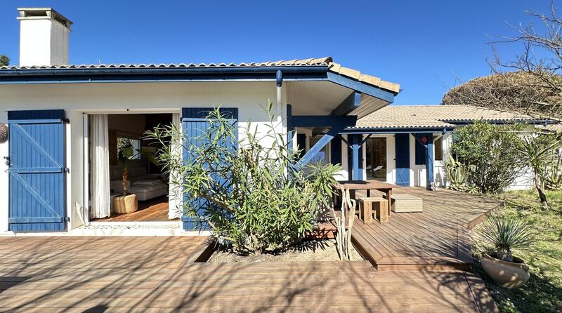 Maison contemporaine - 170 m² - 6 pièces