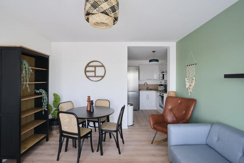 Appartement - 75 m² - 5 pièces