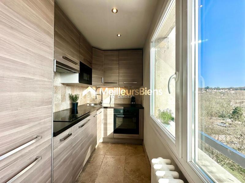 Appartement ancien - 62 m² - 4 pièces