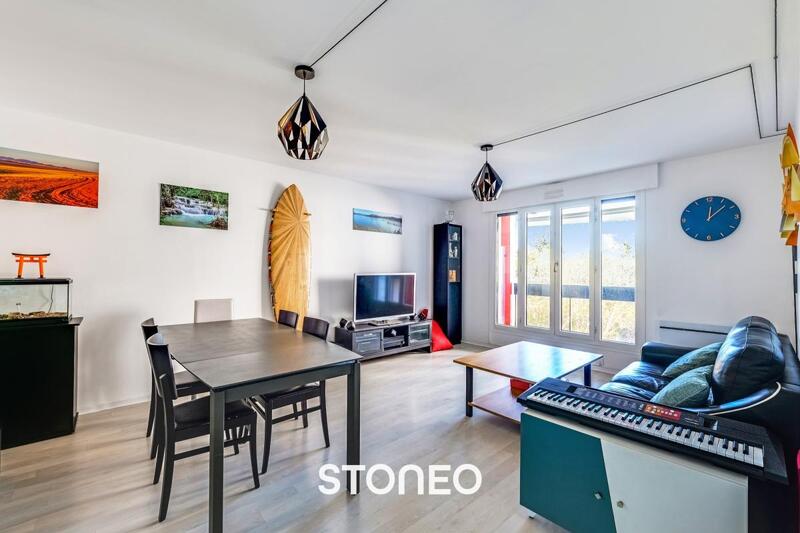 Appartement ancien - 71 m² - 3 pièces