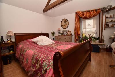 Maison traditionnelle - 120 m² - 6 pièces