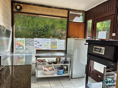 Local commercial - 200 m²