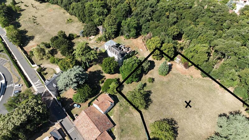 Terrain constructible