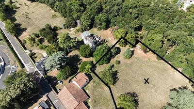 Terrain constructible