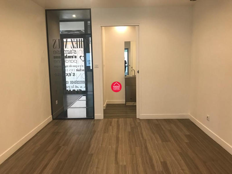 Loft - 77 m² - 3 pièces