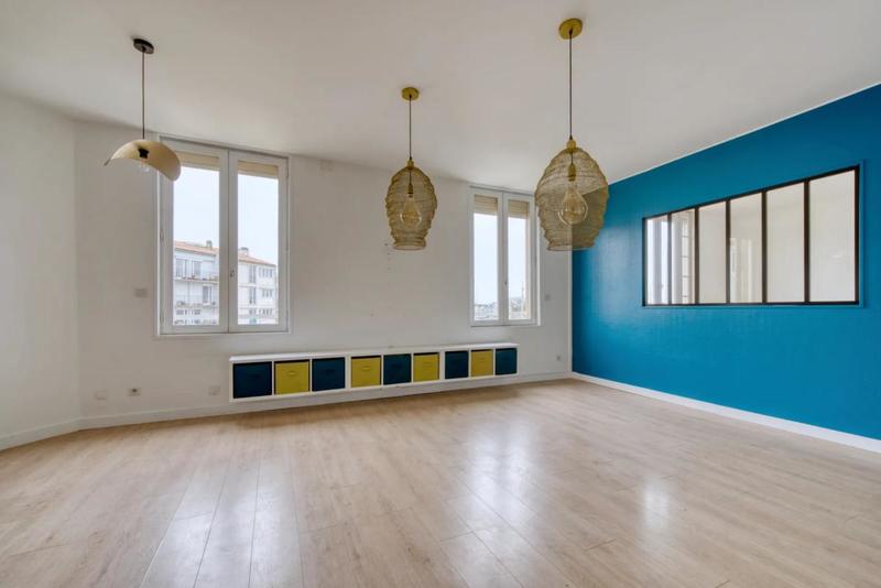 Appartement - 92 m² - 3 pièces