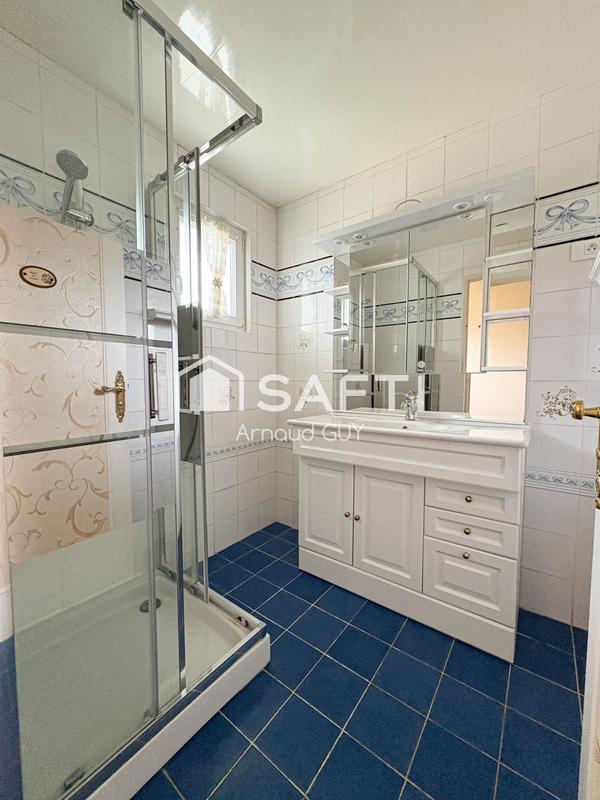 Maison - 128 m² - 7 pièces