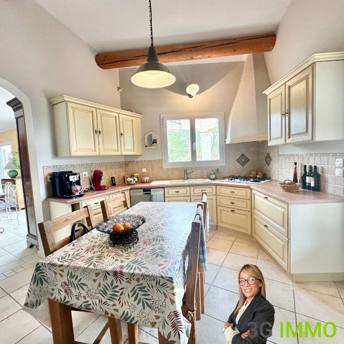 Villa - 166 m² - 4 pièces