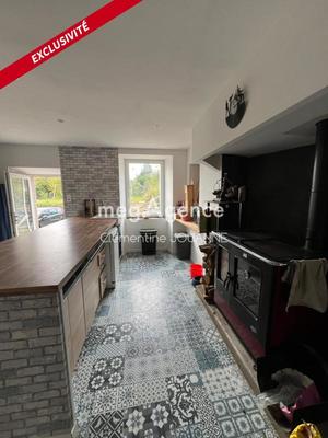 Longère - 99 m² - 5 pièces