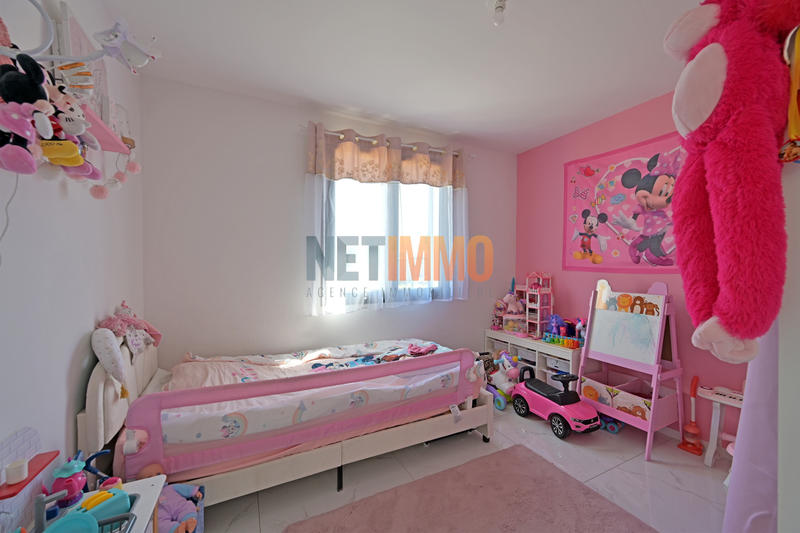 Villa - 111 m² - 4 pièces