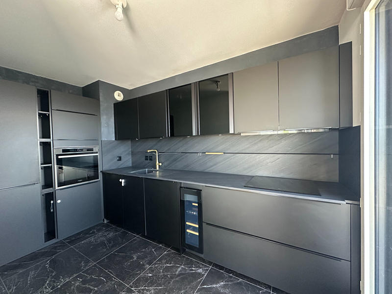 Appartement - 89 m² - 4 pièces