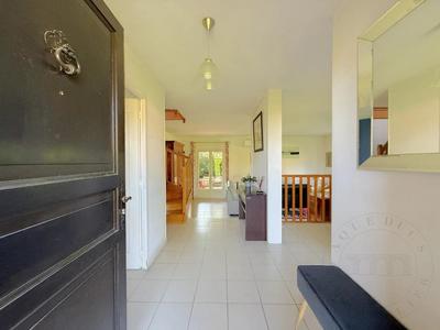 Maison - 131 m² - 6 pièces