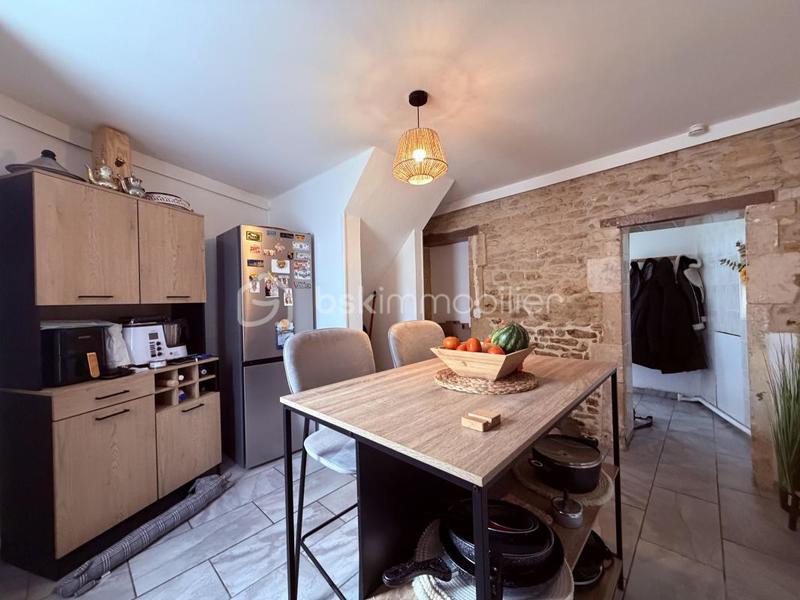 Maison en pierre - 70 m² - 4 pièces