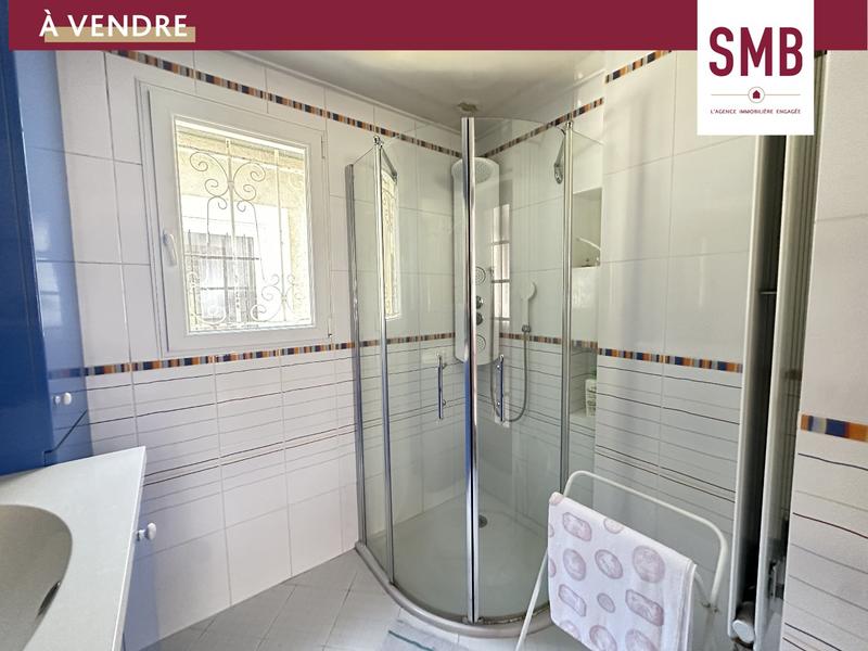 Maison - 203 m² - 7 pièces