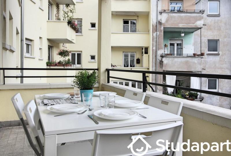 Chambre - 15 m² - 1 pièce