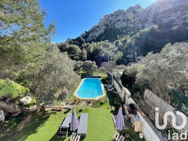 Maison - 93 m² - 4 pièces