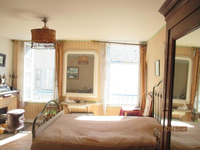 Maison de ville - 116 m² - 6 pièces