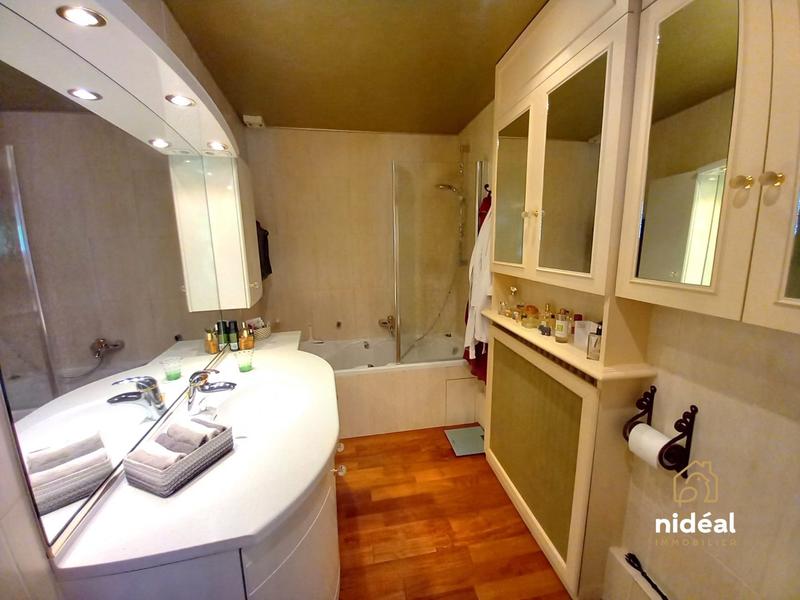 Maison ancienne - 194 m² - 7 pièces