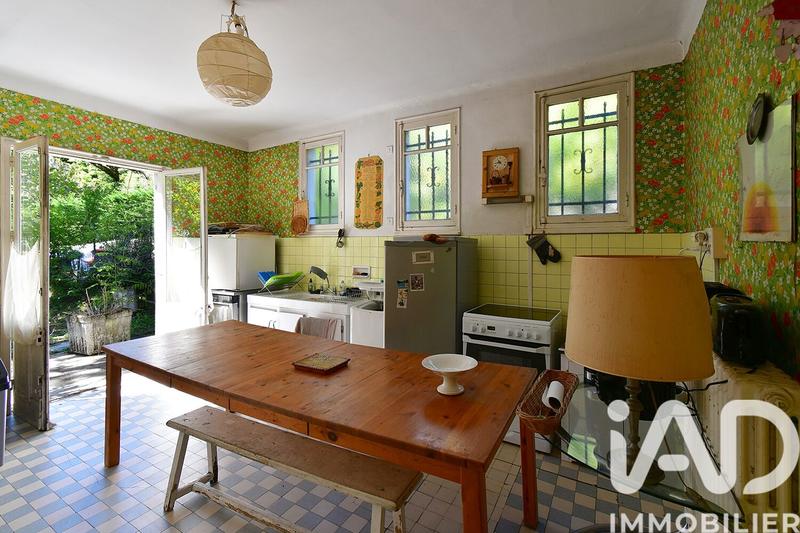 Maison - 400 m² - 10 pièces