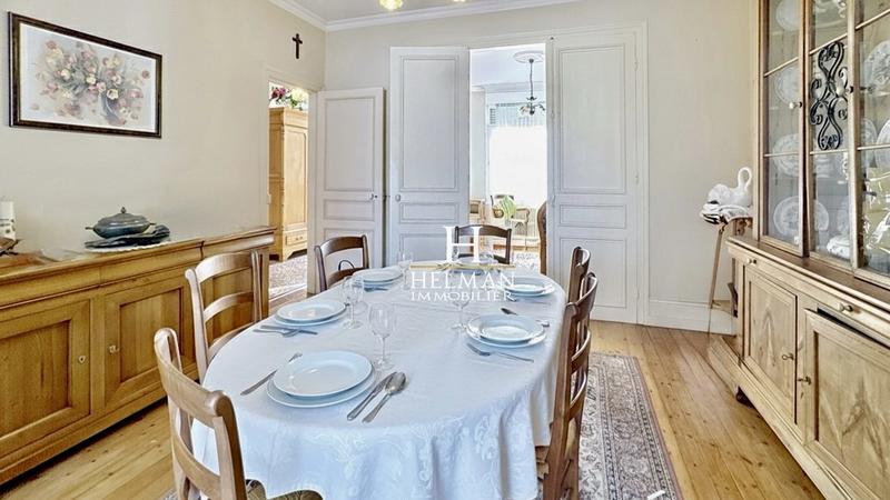 Maison - 148 m² - 7 pièces