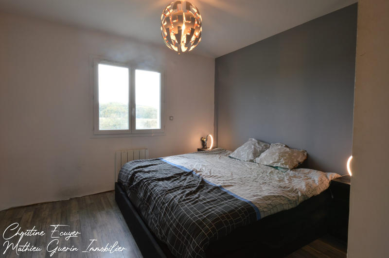 Maison - 104 m² - 4 pièces