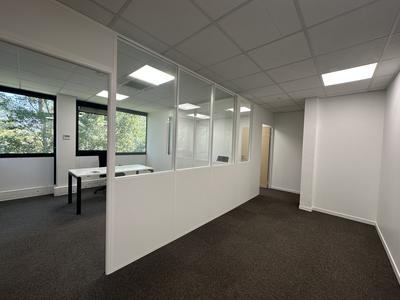 Bureau - 72 m²
