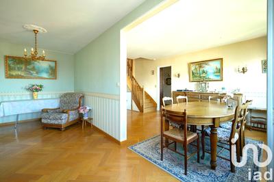 Appartement - 93 m² - 5 pièces