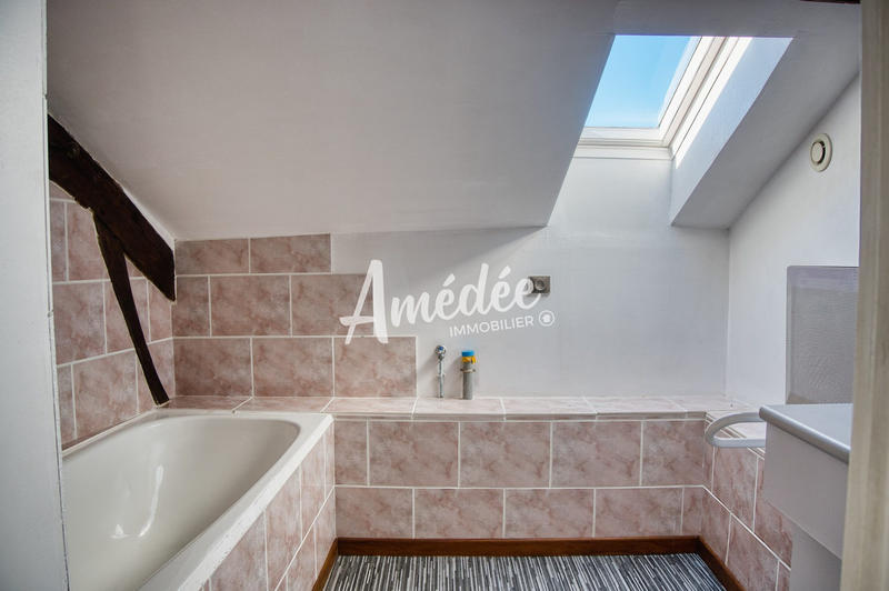 Maison ancienne - 96 m² - 5 pièces