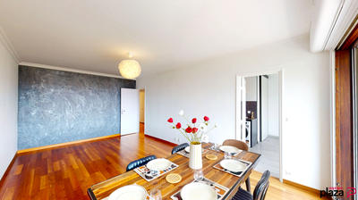 Appartement - 80 m² - 3 pièces