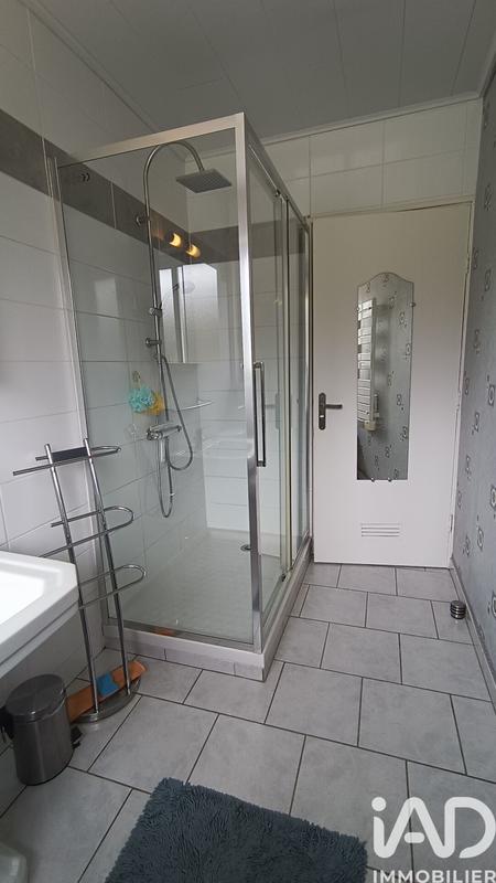 Maison - 111 m² - 5 pièces