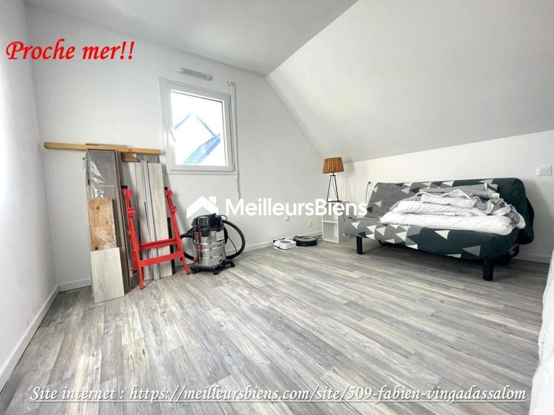 Maison - 137 m² - 6 pièces
