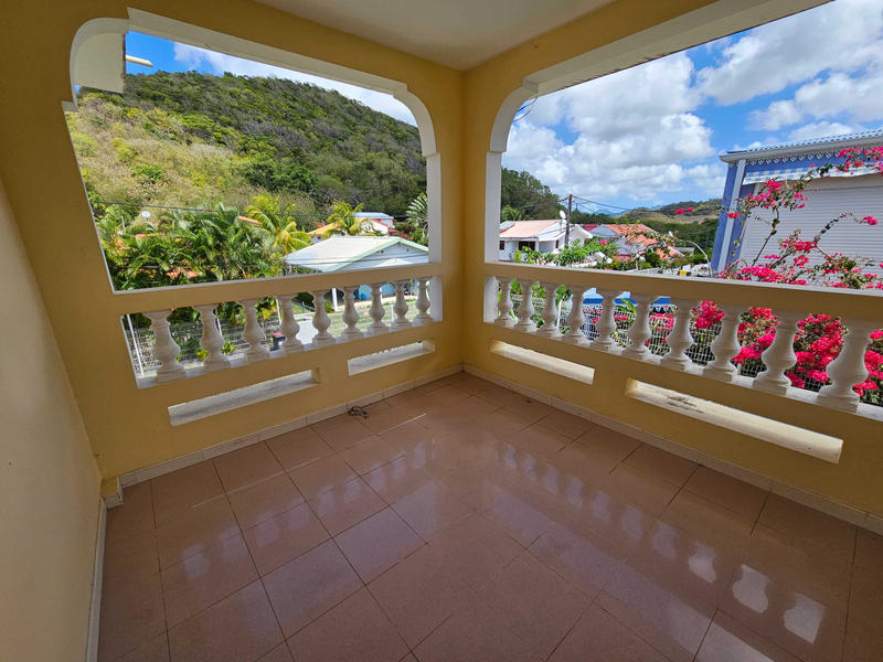 Maison - 200 m² - 10 pièces