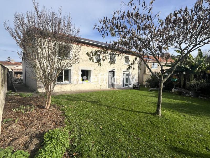 Maison - 135 m² - 5 pièces
