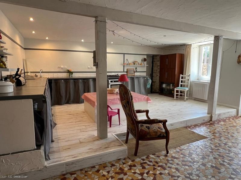 Maison en pierre - 154 m² - 5 pièces