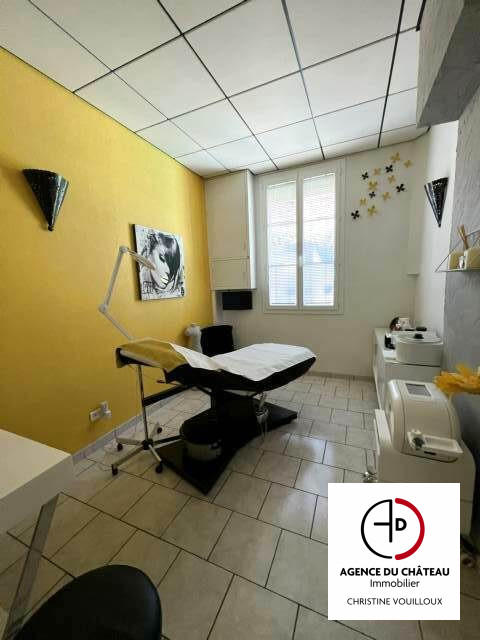 Fonds de commerce - 185 m²