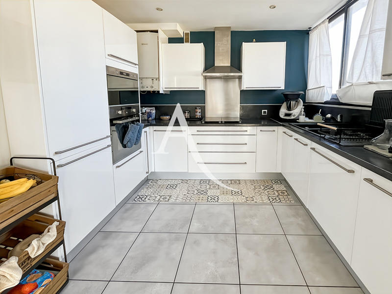 Appartement - 72 m² - 4 pièces