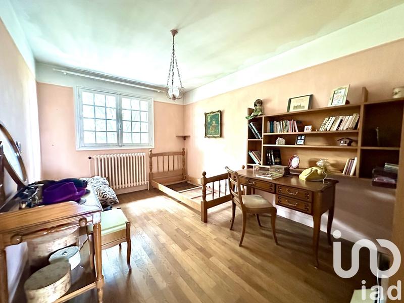 Maison - 166 m² - 10 pièces