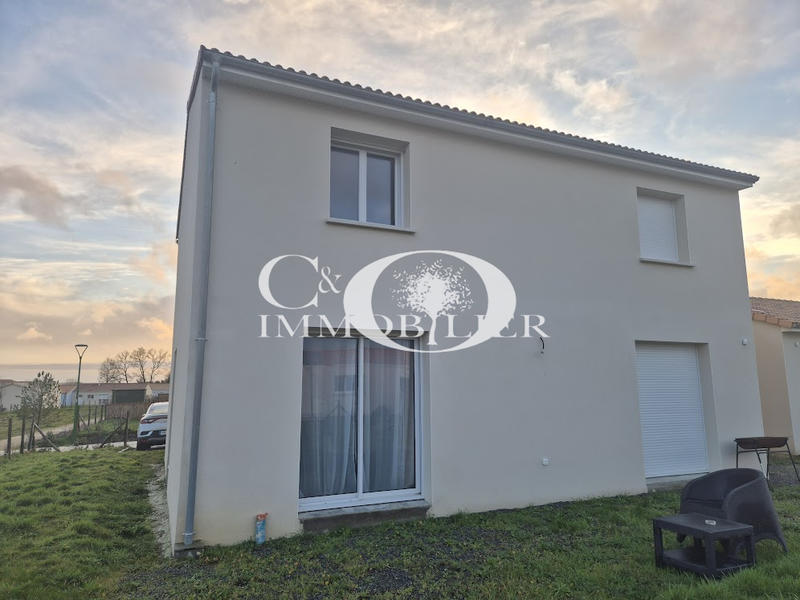 Maison - 123 m² - 5 pièces