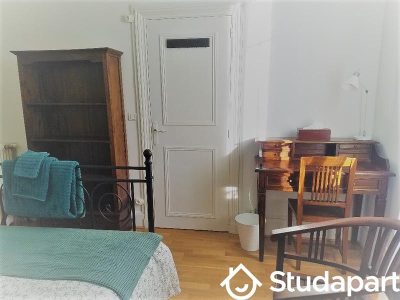 Chambre - 15 m² - 1 pièce