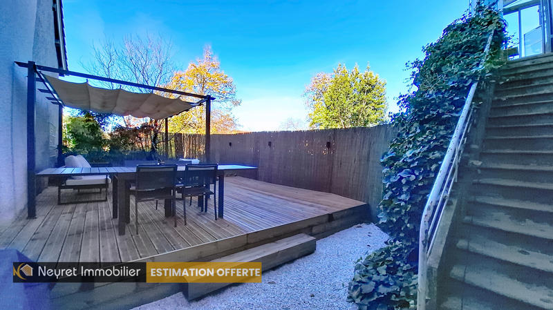 Appartement - 92 m² - 4 pièces