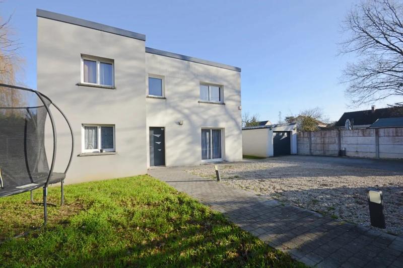 Maison - 118 m² - 5 pièces