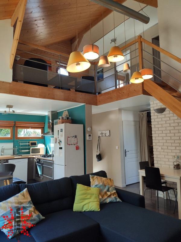 Maison de bois - 105 m² - 4 pièces