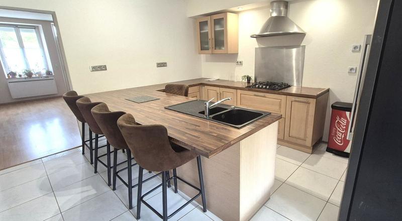 Maison - 100 m² - 4 pièces