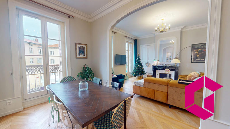 Appartement - 104 m² - 3 pièces