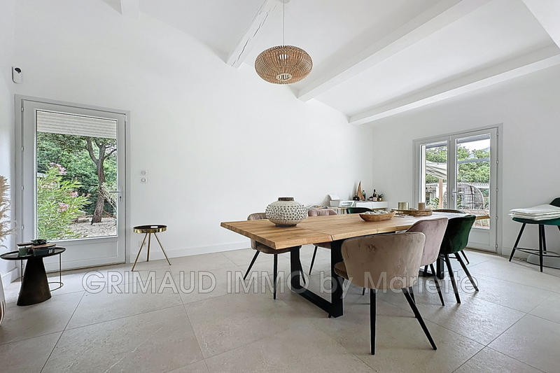 Villa - 175 m² - 4 pièces