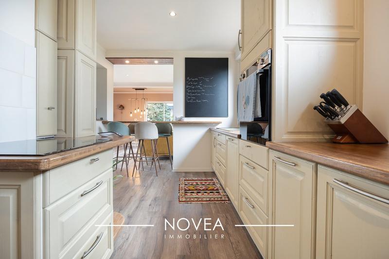 Maison - 122 m² - 4 pièces